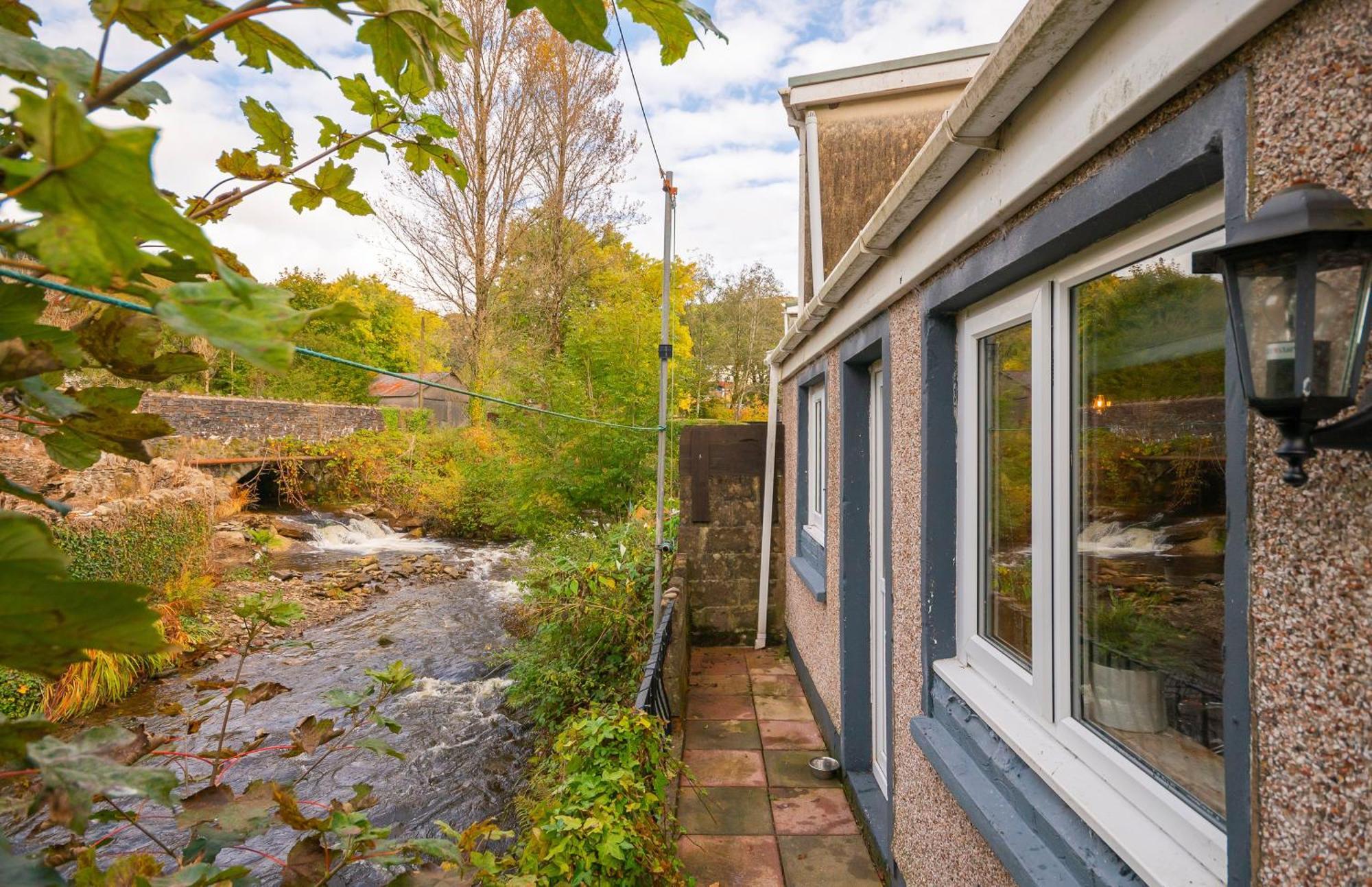 Riverside Great House In The Afan Forest Bike Park By Staystaycations Glyncorrwg Luaran gambar