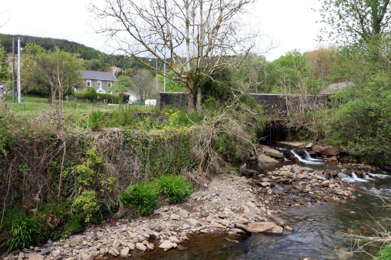 Riverside Great House In The Afan Forest Bike Park By Staystaycations Glyncorrwg Luaran gambar